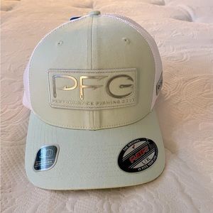 Men’s Columbia Hat Light Mint Color